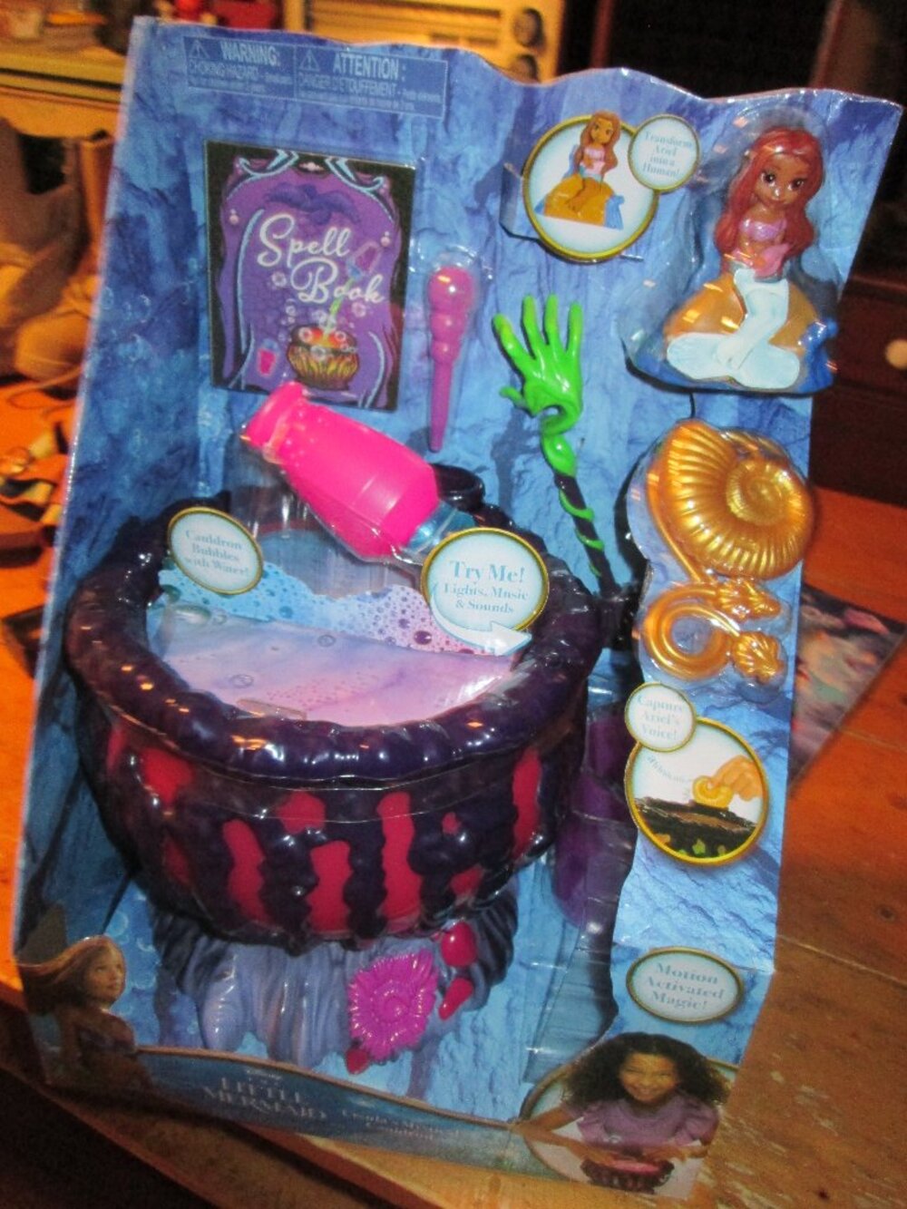 New in box Disney The little Mermaid Ursula's Mystical cauldron Play set